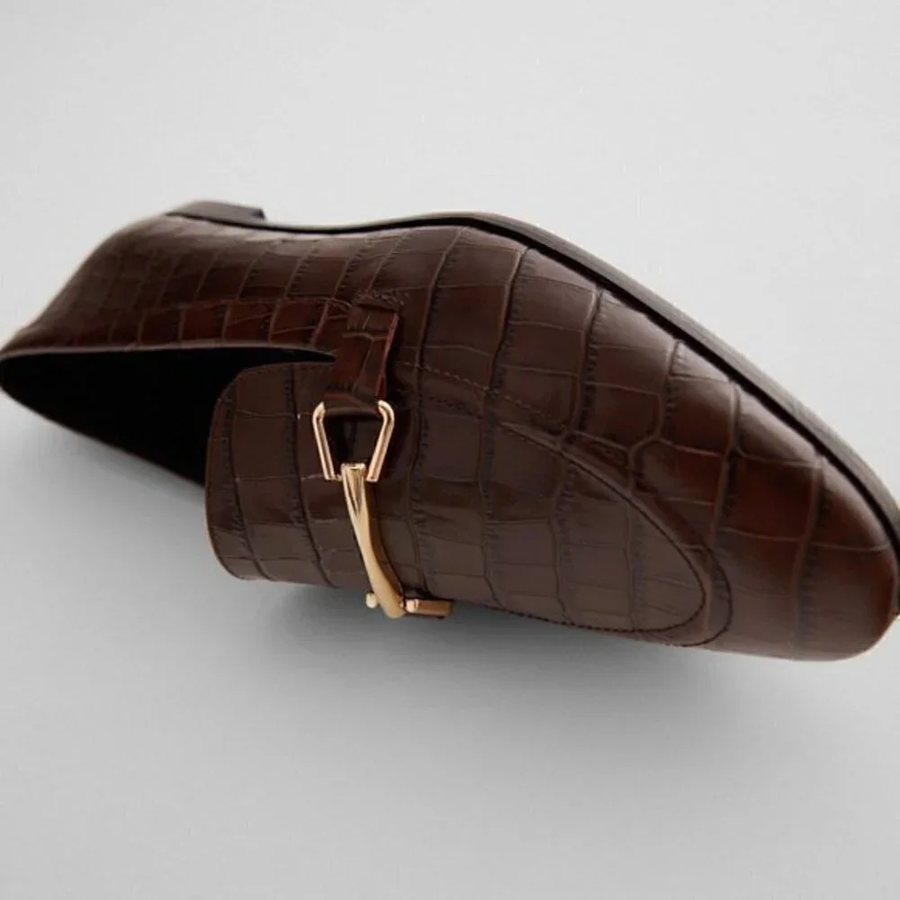 ZARA Animal Print Leather Loafers - Picture 10 of 13